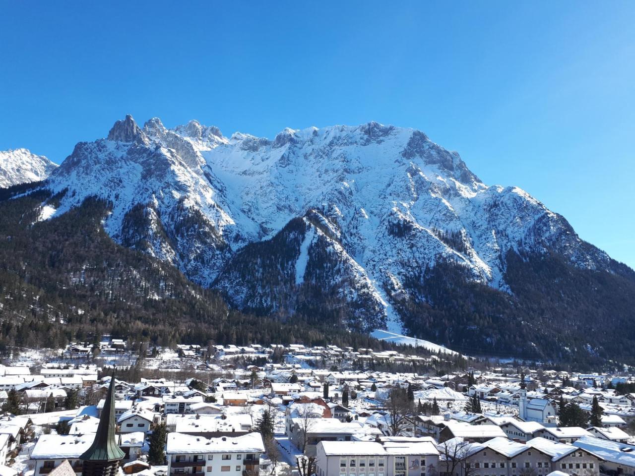 Alpenappartements Schwalbennestl Миттенвальд Экстерьер фото